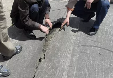 卷材防水层裂缝