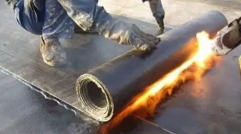 防水卷材热熔法施工步骤